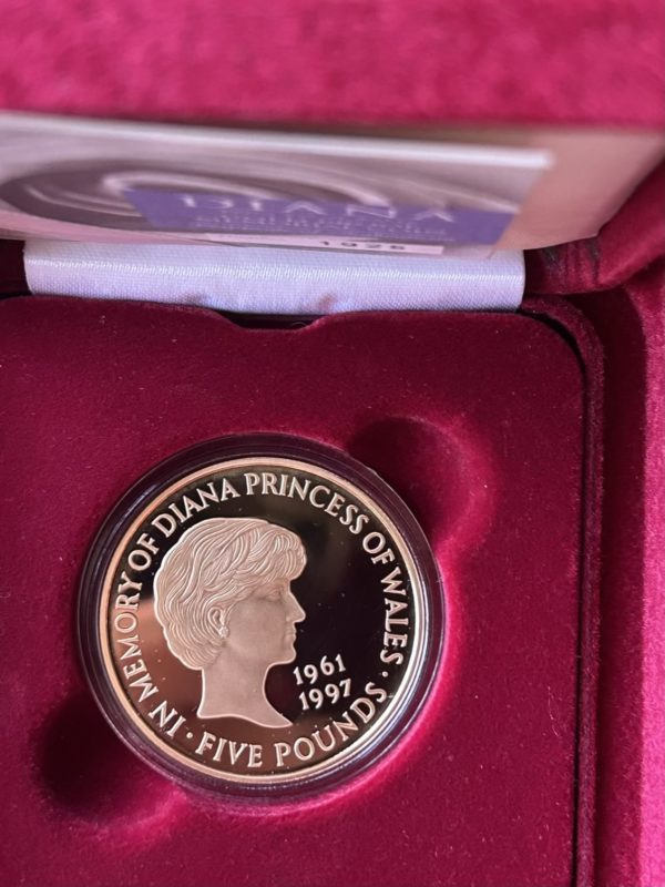 Princess Diana 1999 Gold Proof Five Pound Crown (£5)
