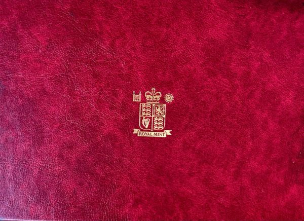 Princess Diana 1999 Gold Proof Five Pound Crown (£5) - Image 10