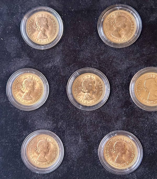 1957 - 1968 Gold Sovereign set. Queen Elizabeth II young head Mary Gillick portrait ten coin sovereign set. - Image 3