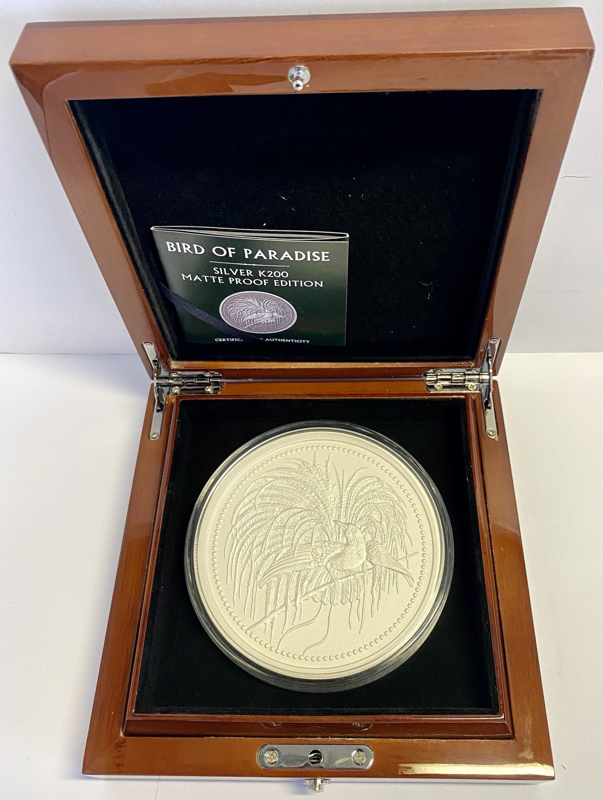 Bird of Paradise Silver Matt Proof Coin K200 1kg. Papua New Guinea Coin by the Commonwealth Mint