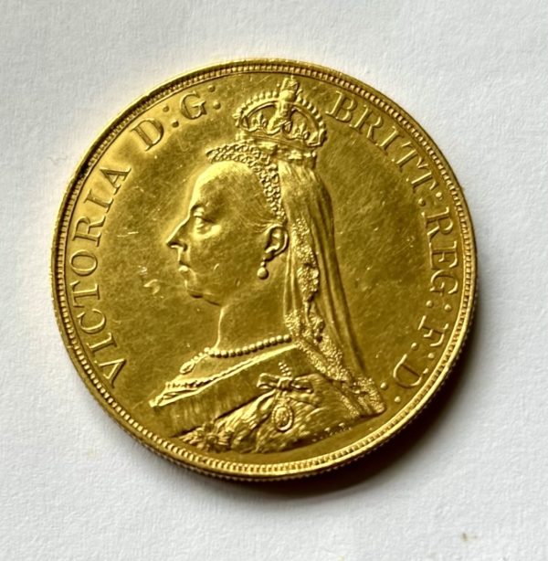 1887 Gold Five Sovereign (5 Pounds / £5) Queen Victoria