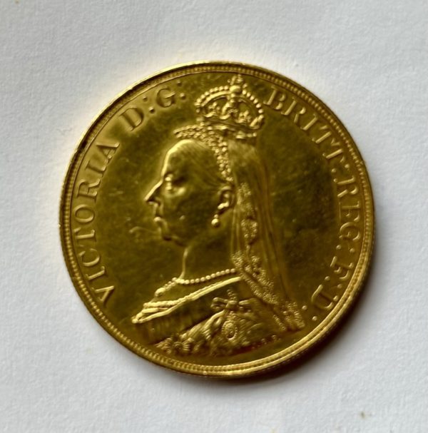 1887 Gold Five Sovereign (5 Pounds / £5) Queen Victoria - Image 3
