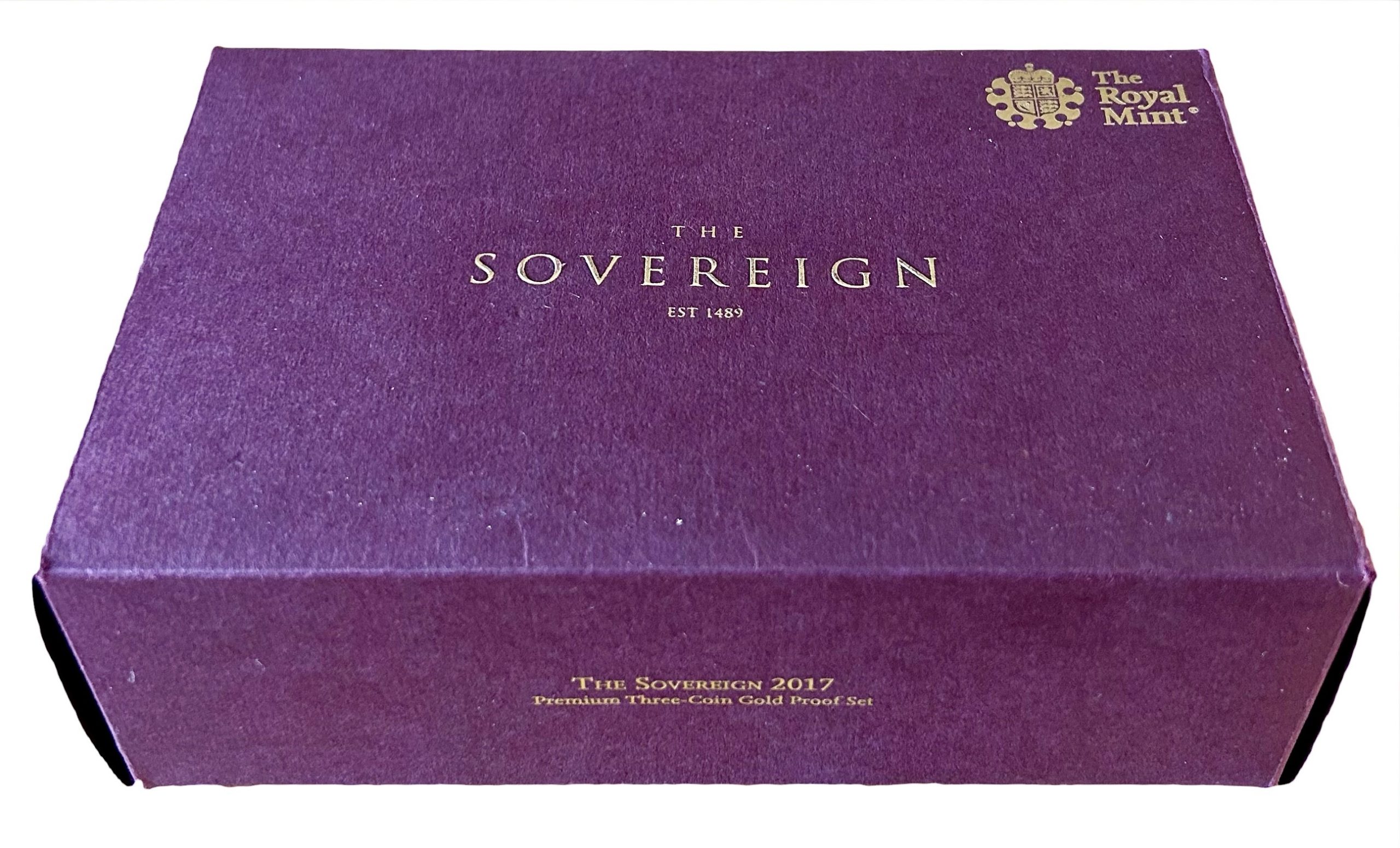 2017 Gold Proof Sovereign, Premium Three Coin Set. - Image 3
