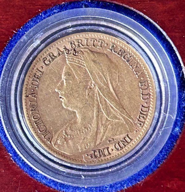 Queen Victoria Portraits - Gold Half Sovereign Collection - Image 4