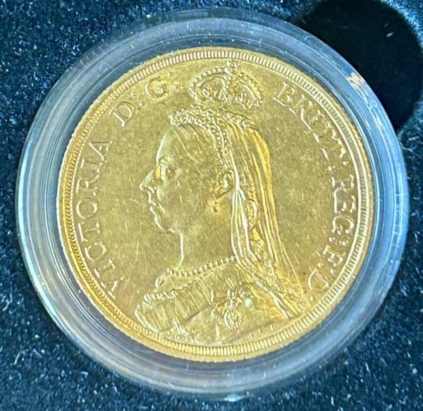 1887 Gold Sovereign Three Coin Set, Queen Victoria Jubilee Head - Image 2