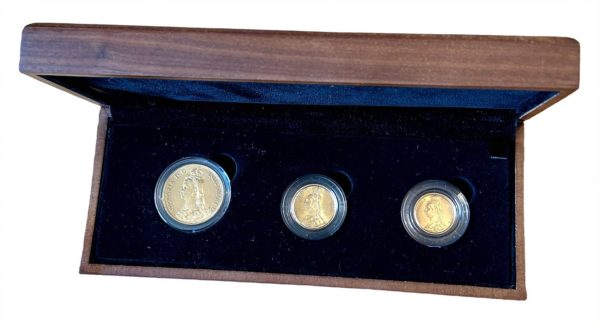 1887 Gold Sovereign Three Coin Set, Queen Victoria Jubilee Head