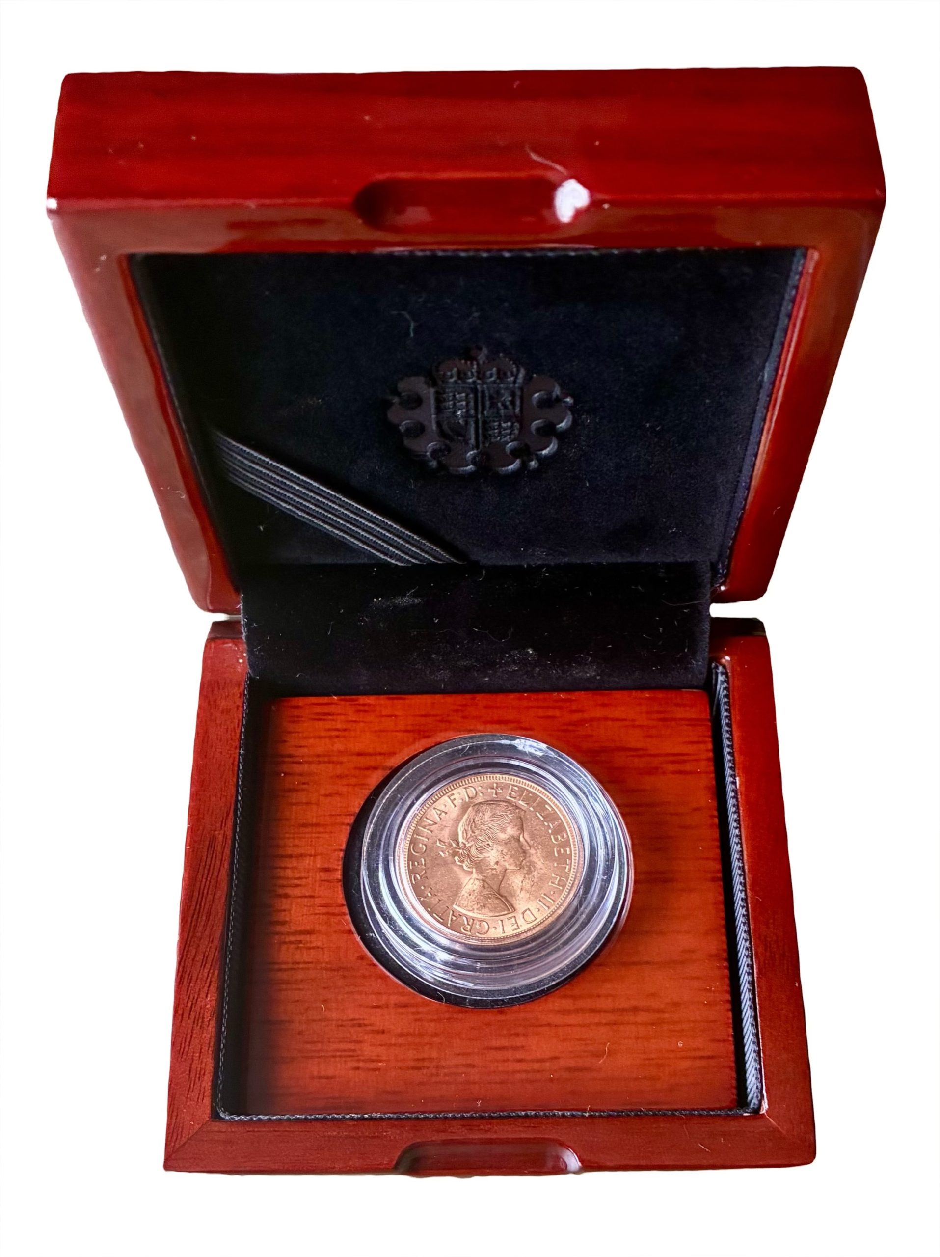1957 Gold Sovereign - Image 2